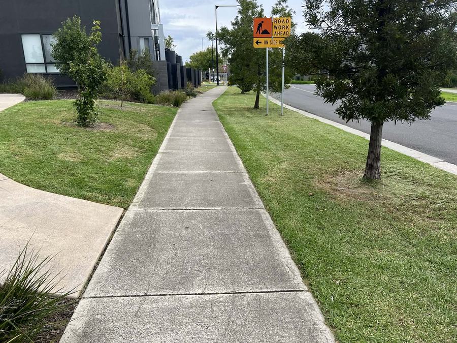 Townhouse nature strips — Mowed, edged & young trees kept clear | EcoScape Gardens